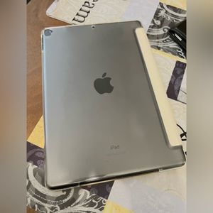 🔥Apple IPad GEN8 128GB 🔥🔥BEST OFFER🔥
